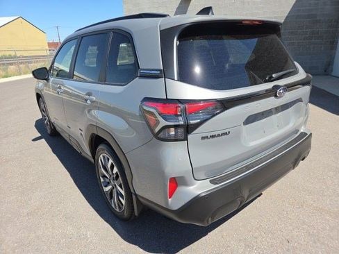 Certified 2025 Subaru Forester Touring AWD/4WD image 5
