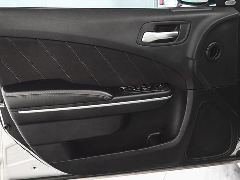 Used 2021 Dodge Charger Scat Pack RWD image 8