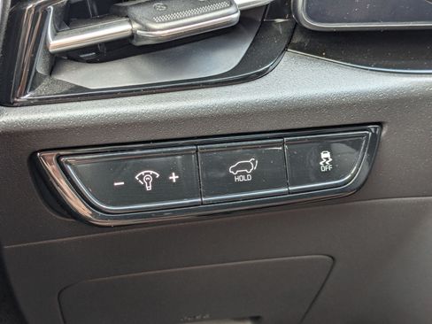 Certified 2023 Kia Niro Wind w/ Wind Preserve Package FWD image 16