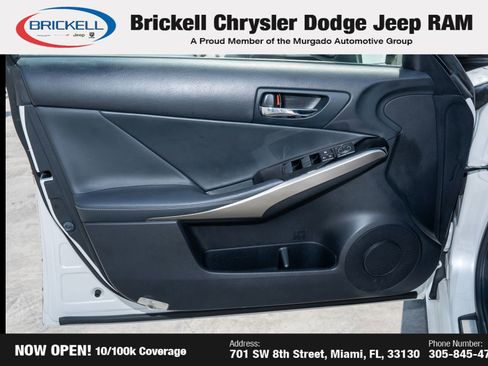 Used 2016 Lexus IS 200t RWD image 10
