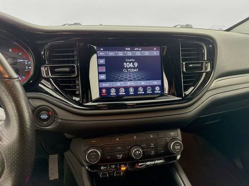 Used 2022 Dodge Durango GT image 13