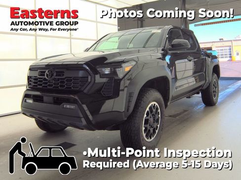 Used 2026 Toyota Tacoma TRD Off-Road AWD/4WD image 1
