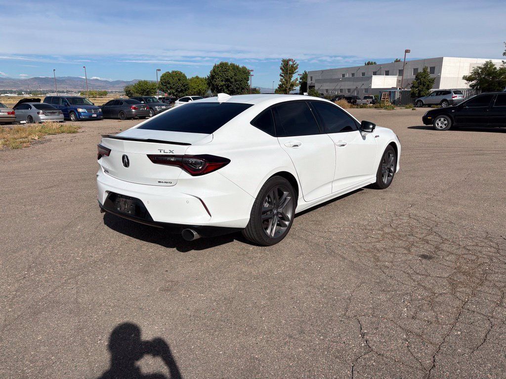 Used 2025 Acura TLX w/ A-SPEC Package AWD/4WD image 5