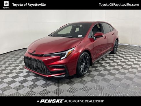Certified 2026 Toyota Corolla SE FWD image 1