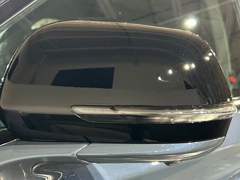 New 2026 Lincoln Aviator AWD image 20