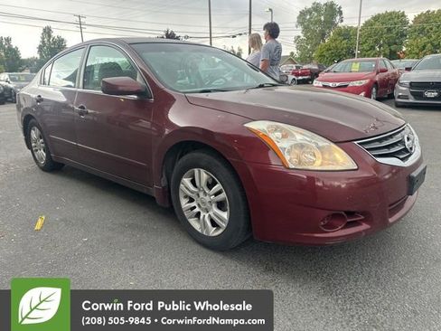 Used 2011 Nissan Altima 2.5 S w/ Convenience Pkg FWD image 3
