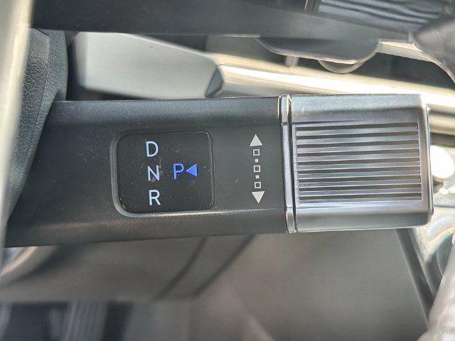 Used 2026 Hyundai Santa Fe SE FWD image 15