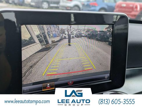 Used 2018 Mercedes-Benz C 300 4MATIC Sedan image 19