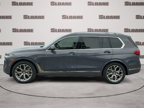 New 2026 BMW X7 xDrive40i image 2