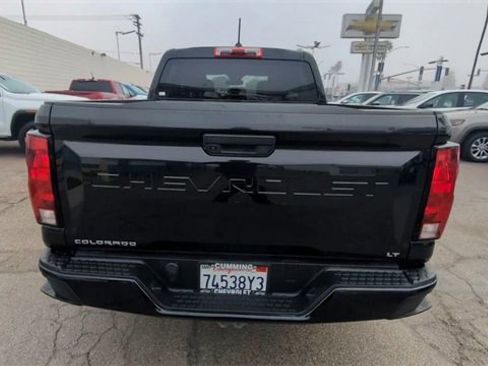 Used 2024 Chevrolet Colorado LT image 7