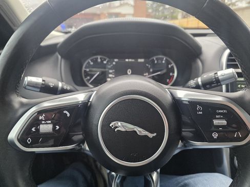 Used 2020 Jaguar XE S image 17