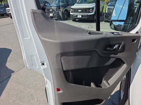 New 2025 Ford Transit 250 148 Medium Roof w/ Load Area Protection Package image 10