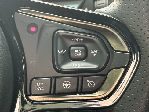 Used 2023 VinFast VF 8 Plus AWD/4WD image 21