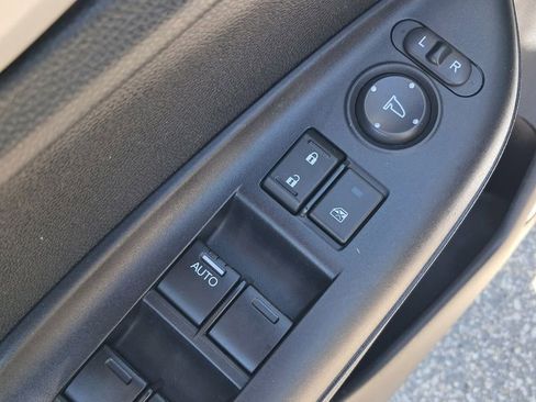 Used 2015 Honda Fit LX image 13