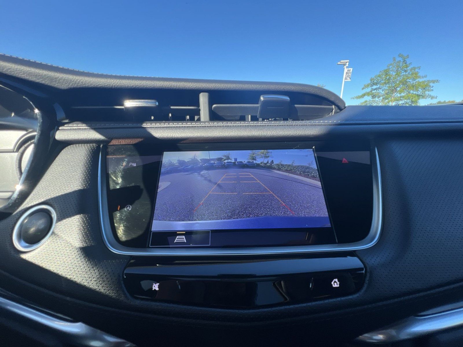 Used 2023 Cadillac XT5 Premium Luxury AWD/4WD image 19