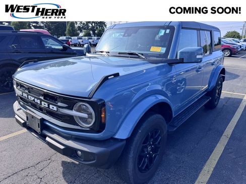 Used 2023 Ford Bronco Outer Banks AWD/4WD image 1