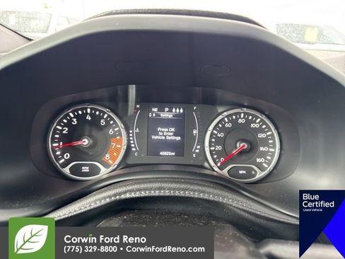 Used 2019 Jeep Renegade Latitude AWD/4WD image 16