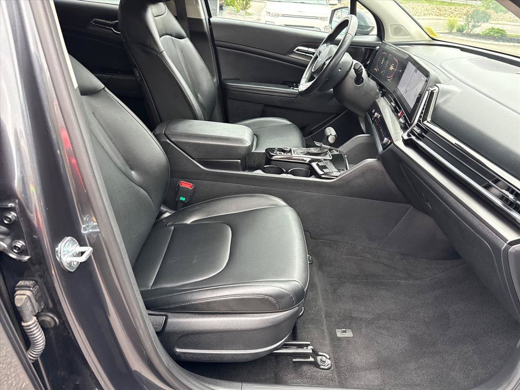 Certified 2024 Kia Sportage EX AWD/4WD image 28