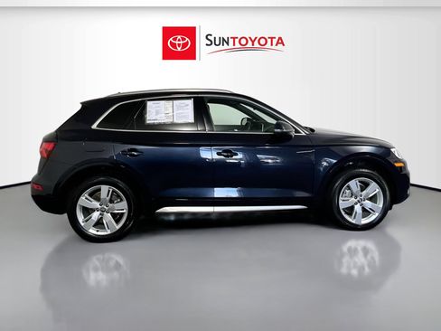 Used 2019 Audi Q5 2.0T Premium Plus image 2