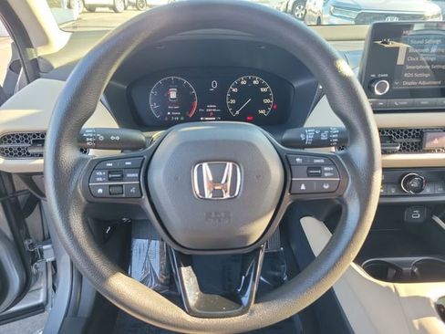 Certified 2024 Honda HR-V LX image 20