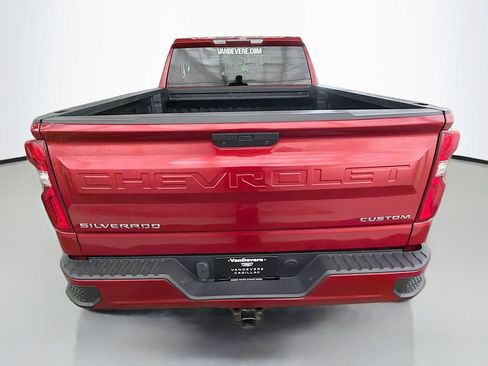 Used 2022 Chevrolet Silverado 1500 Custom AWD/4WD image 8