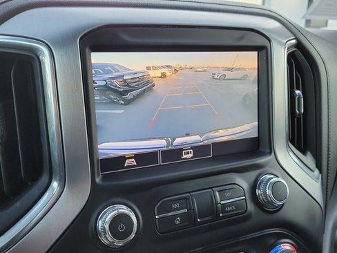 Used 2021 GMC Sierra 1500 Elevation w/ Preferred Package image 23