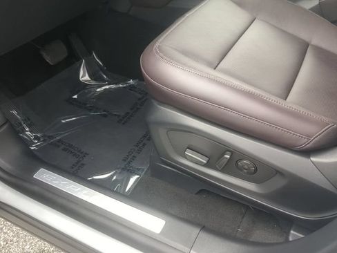 New 2026 Ford Explorer Platinum RWD image 7