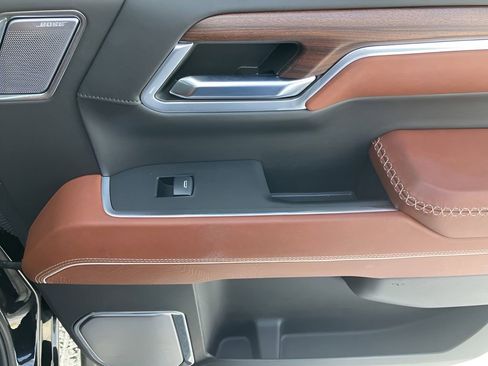 Used 2024 GMC Sierra 1500 Denali Ultimate image 39