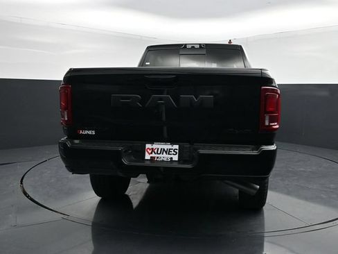 New 2026 RAM 2500 Limited AWD/4WD image 8