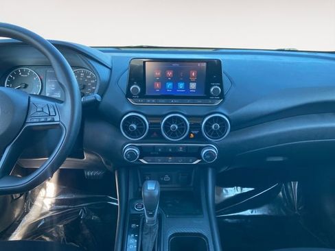 Used 2025 Nissan Sentra S w/ Lighting Package image 11