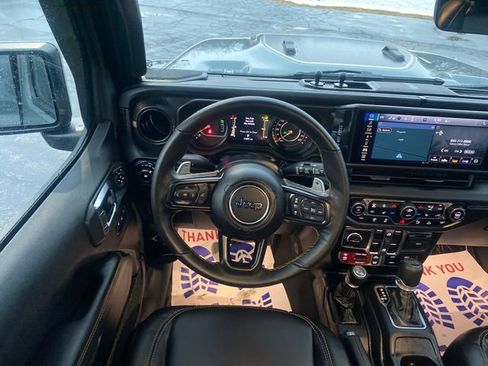 Used 2025 Jeep Wrangler Unlimited Rubicon 392 image 20
