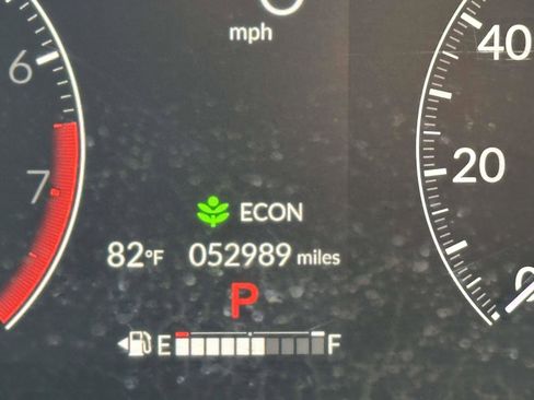 Used 2023 Honda CR-V LX image 27