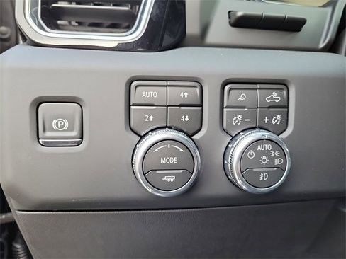 New 2026 GMC Sierra 1500 Denali w/ Technology Package image 23