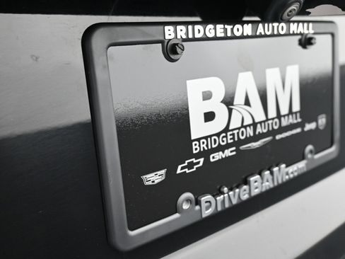 Used 2024 Chevrolet Tahoe LT AWD/4WD image 27