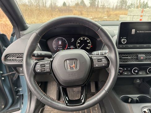 Used 2024 Honda HR-V Sport image 12