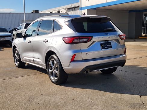Used 2023 Ford Escape ST-Line image 8