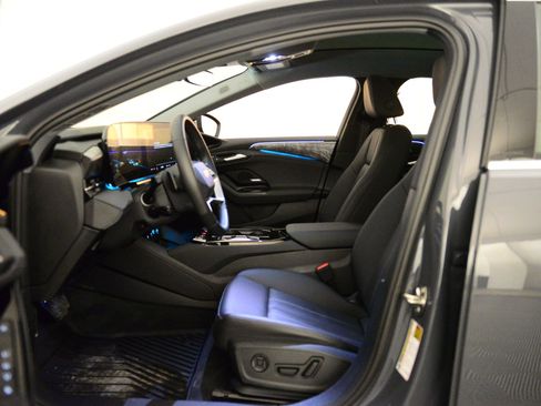 Certified 2025 Audi A6 e-tron Premium Plus w/ Premium Plus image 23