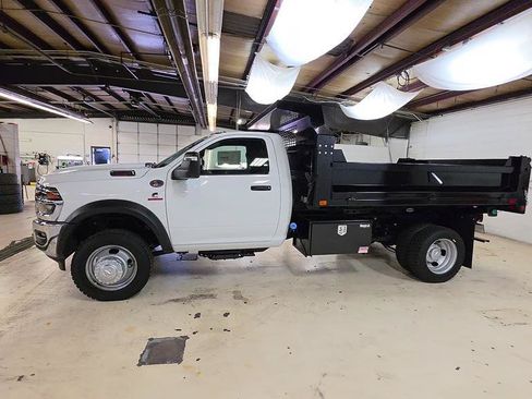 New 2026 RAM 5500 Tradesman w/ Chrome Appearance Group AWD/4WD image 8