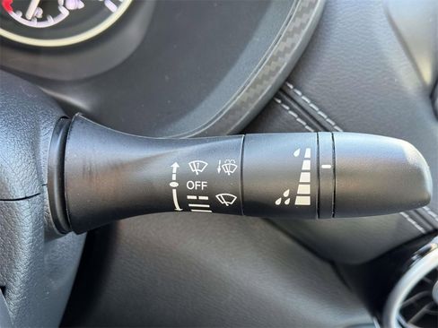 Certified 2025 Nissan Sentra SV image 21