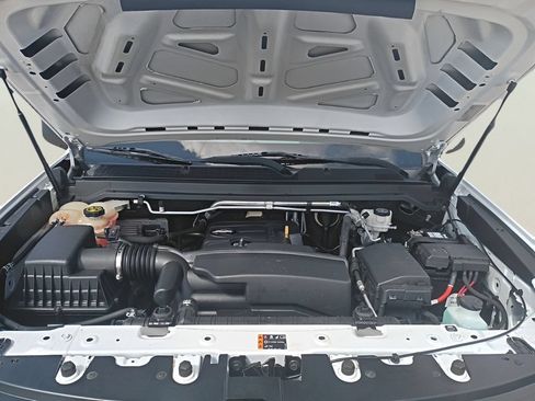 Used 2020 Chevrolet Colorado W/T w/ WT Convenience Package RWD image 27