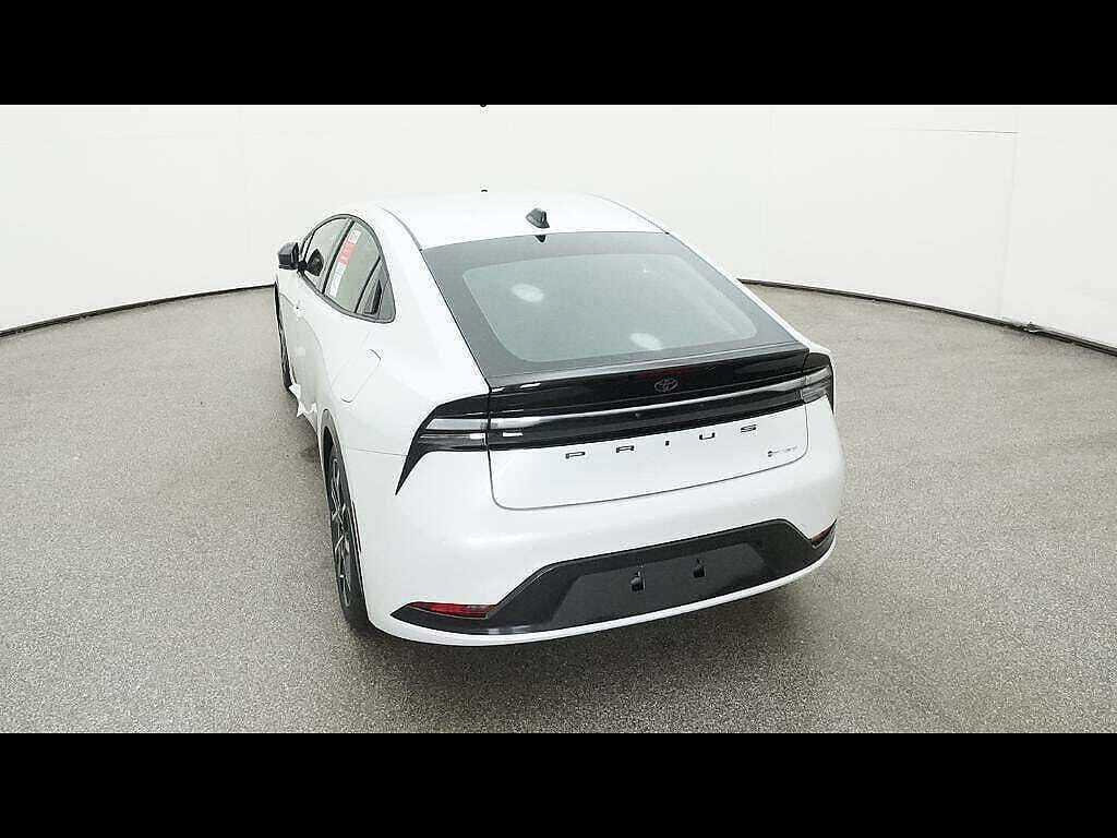 New 2026 Toyota Prius Plug-In Hybrid FWD image 58