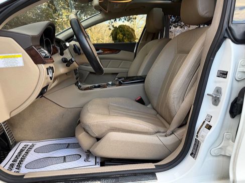Used 2014 Mercedes-Benz CLS 550 image 11
