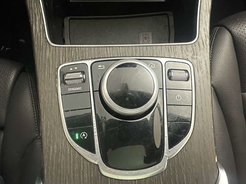 Used 2020 Mercedes-Benz C 300 Sedan image 39