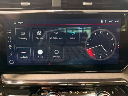 Used 2024 GMC Sierra 2500 AT4 w/ AT4 Premium Plus Package AWD/4WD image 47