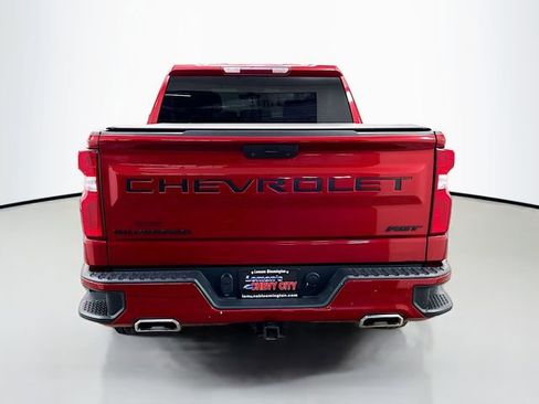 Used 2022 Chevrolet Silverado 1500 RST AWD/4WD image 9