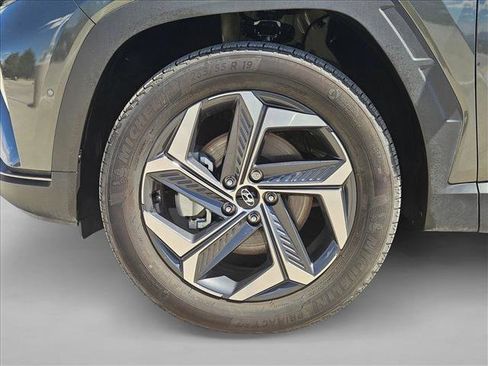 Used 2024 Hyundai Tucson Limited image 25