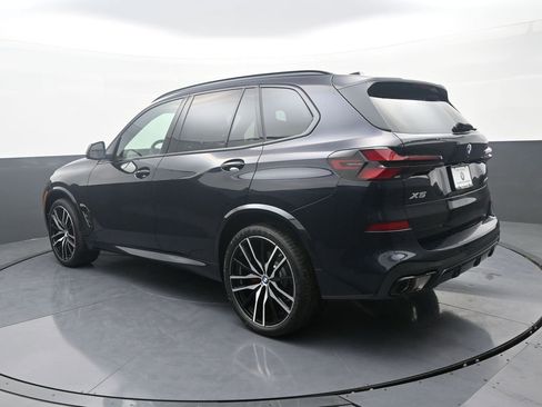 New 2026 BMW X5 xDrive40i w/ M Sport Package AWD/4WD image 5