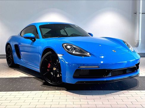 Used 2025 Porsche 718 Cayman S RWD image 12