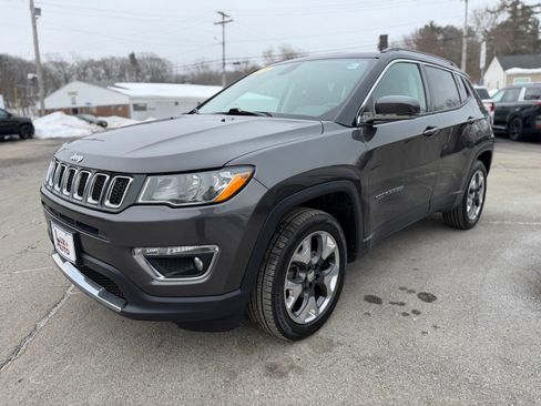 Used 2019 Jeep Compass Limited image 5
