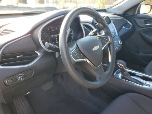 Used 2023 Chevrolet Malibu LT image 15
